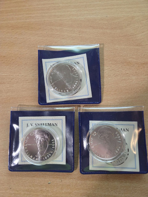 3 kpl J.V Snellman 10 eur 2006 hopeaa