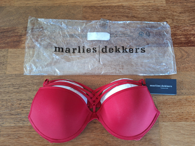 MARLIES DEKKERS DAME DE PARIS UUDET  RINTALIIVIT K. 75C