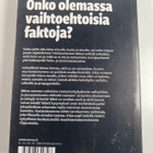 Åsa Wikforss : Vaihtoehtoiset faktat - pikkukuva 2