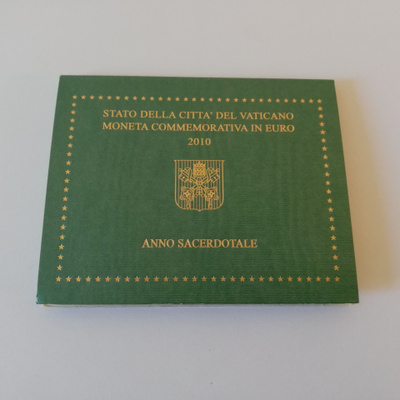 Vatikaani 2010 2 € Pappien vuosi UNC