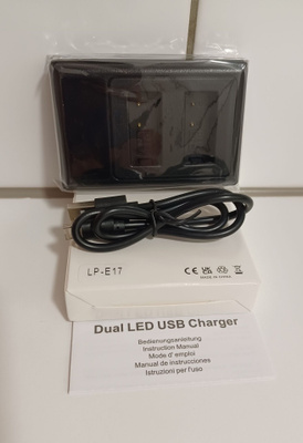 USB-akkulaturi Canonin LP-E17 -akuille