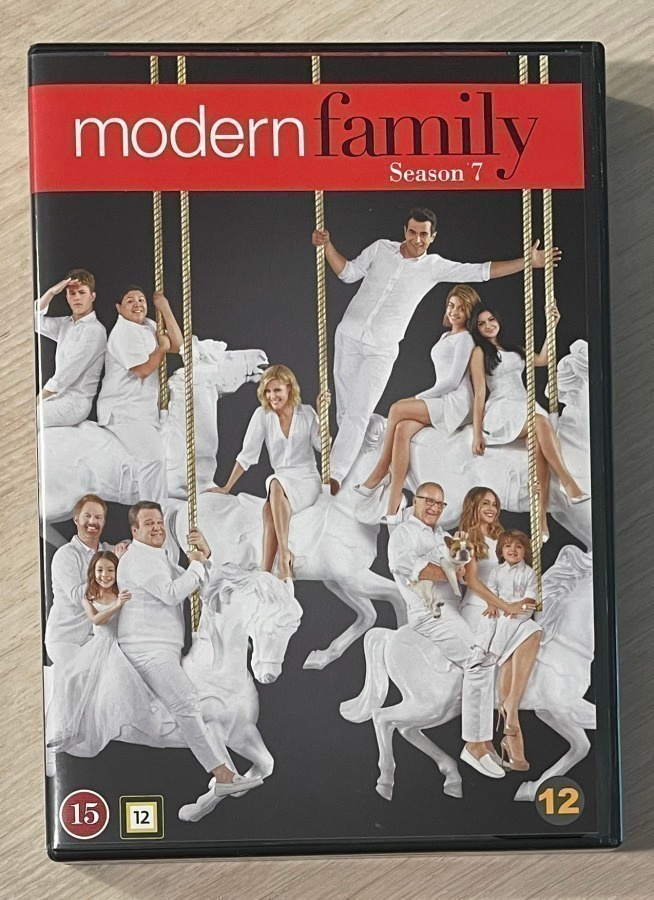 Moderni perhe (Modern Family): Kausi 7 (3DVD) *UUSI*