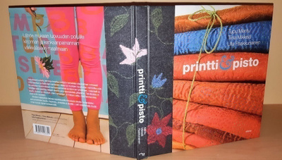 Printti & pisto (Ulla Paakkunainen ym.)