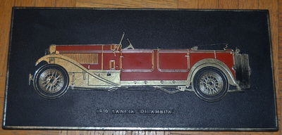 1930 Lancia 'Dilambda' -autoseinätaulu