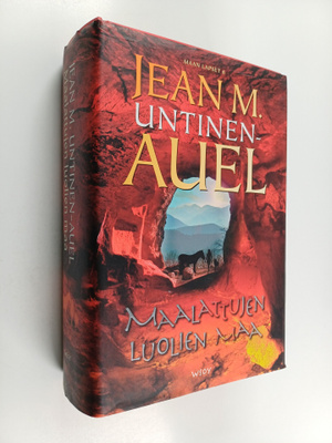 Jean M Untinen-Auel : Maalattujen luolien maa
