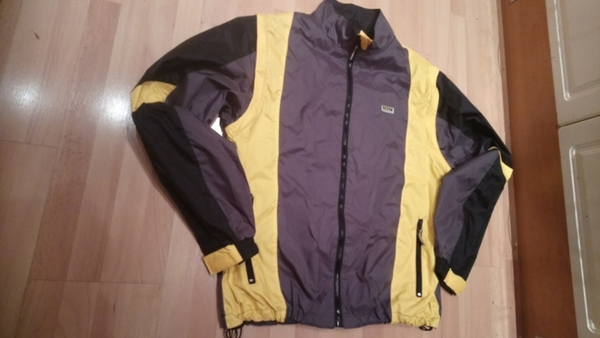 FEROTI Sport tuulitakki koko M/ 48