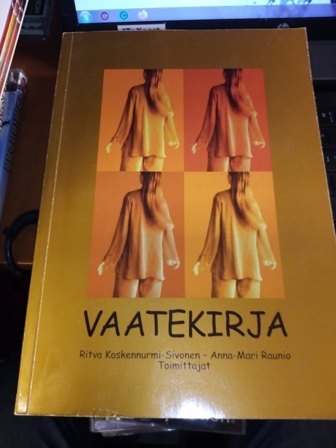 Koskennurmi :  Vaatekirja ( SIS POSTIKULU)