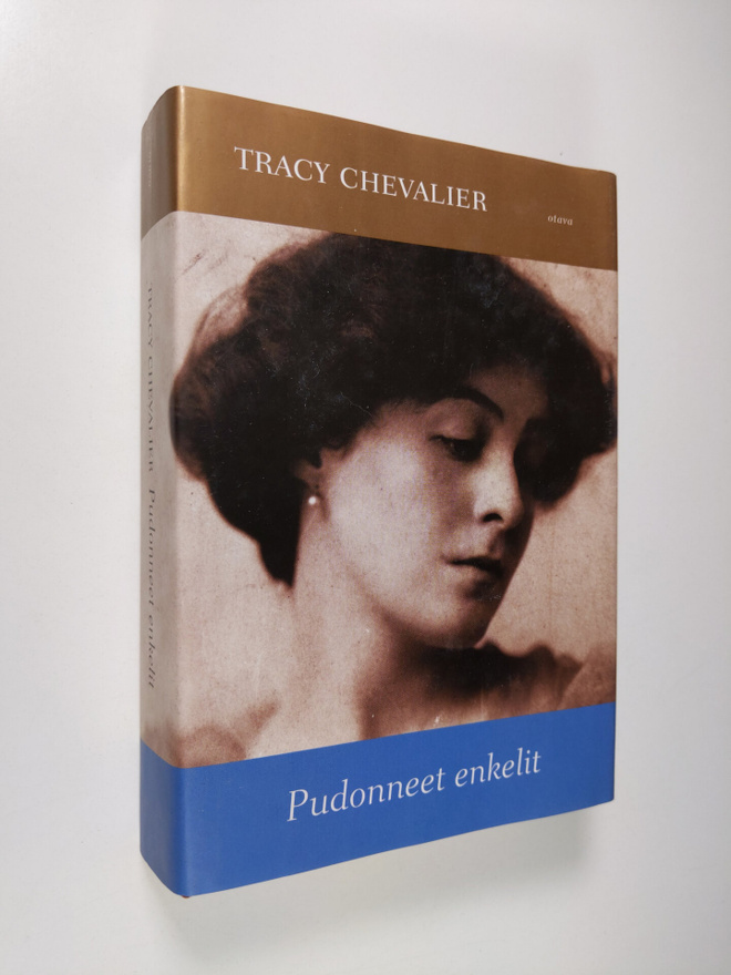 Tracy Chevalier : Pudonneet enkelit