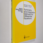 George Bluman ym. : Symmetry and Integration Methods for ... - pikkukuva 1