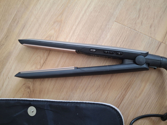 Remington hiustensuoristin, käyttämätön