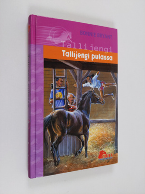 Bonnie Bryant : Tallijengi pulassa
