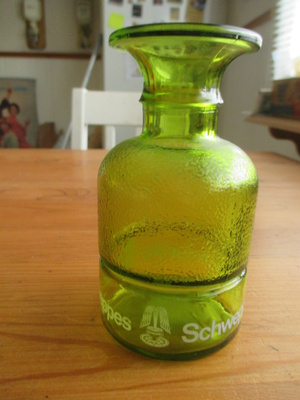 Schweppes lantrinkipullo