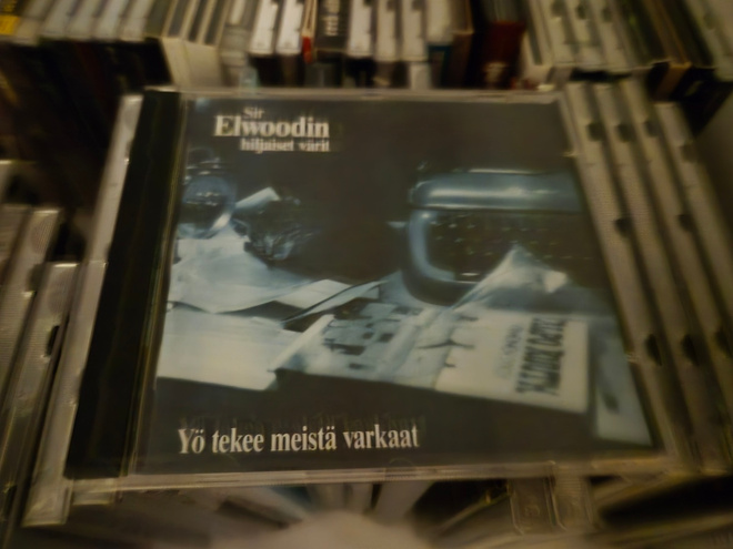 Sir Elwoodin Hiljaiset Värit - Yö Tekee Meistä Varkaat CD