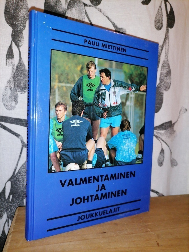 Valmentaminen ja johtaminen - Joukkuelajit - Miettinen