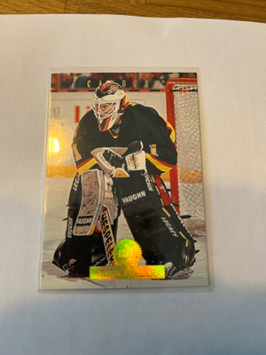 1994-95 Leaf Kirk McLean #109
