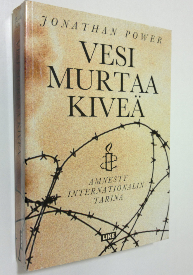 Jontahan Power : Vesi murtaa kiveä : Amnesty Internationa...