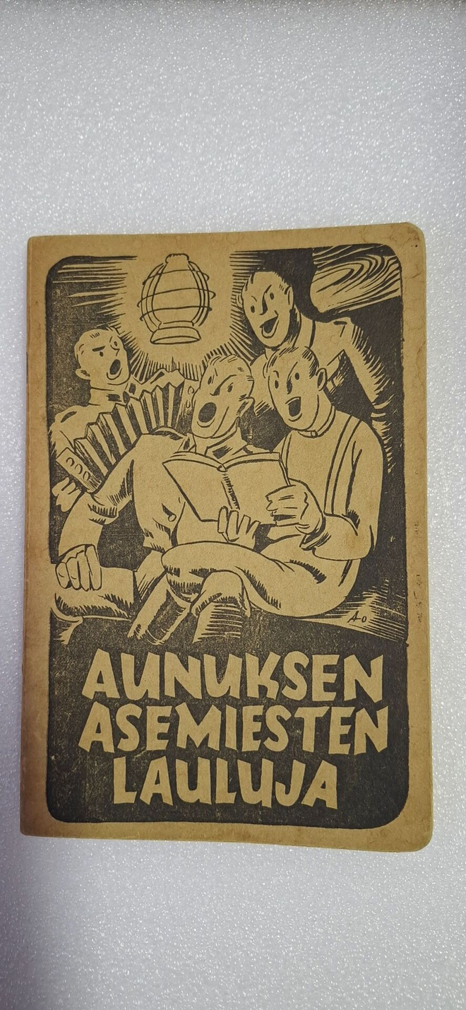 Aunuksen asemiesten lauluja