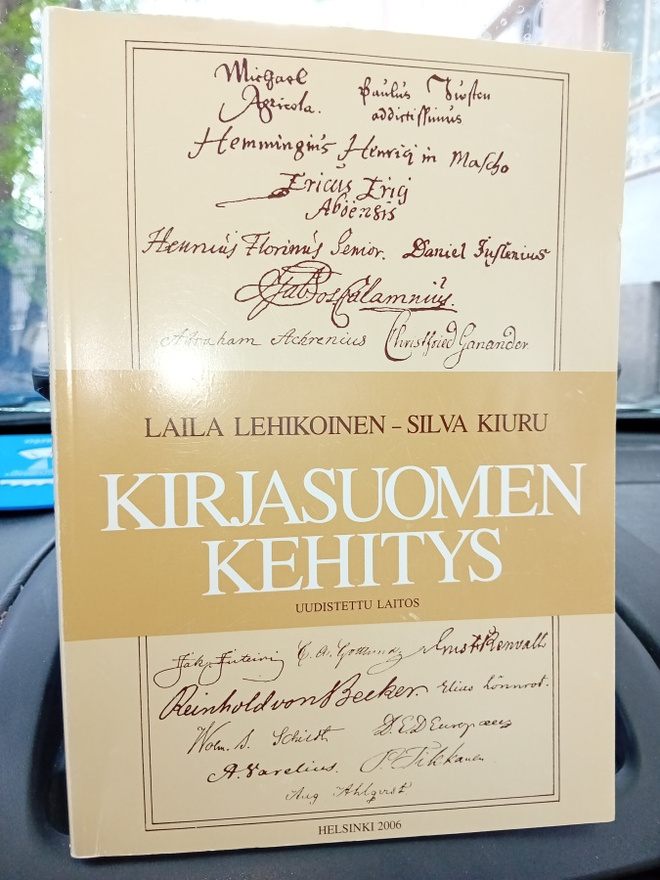 Lehikoinen  : Kirjasuomen kehitys  ( SIS POSTIKULU  )