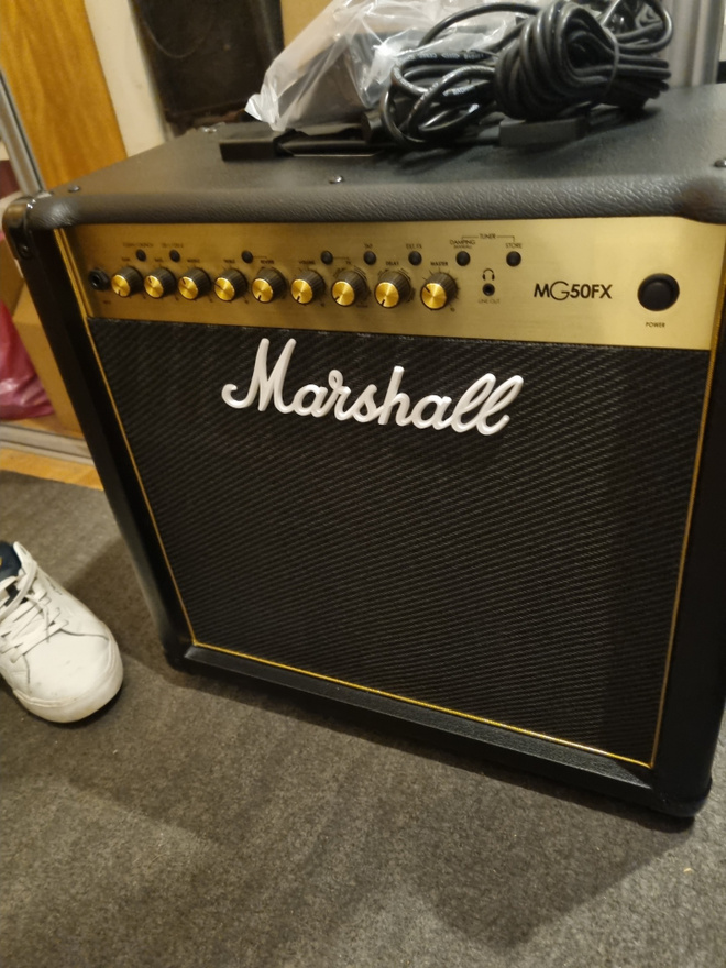 Marshall MG50GFX -kitaravahvistin (HUOM!! Vain nouto!!)