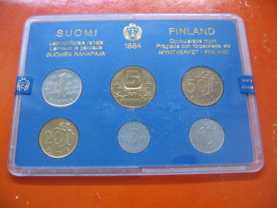 Suomi 5p - 5mk rahasarja - 1984