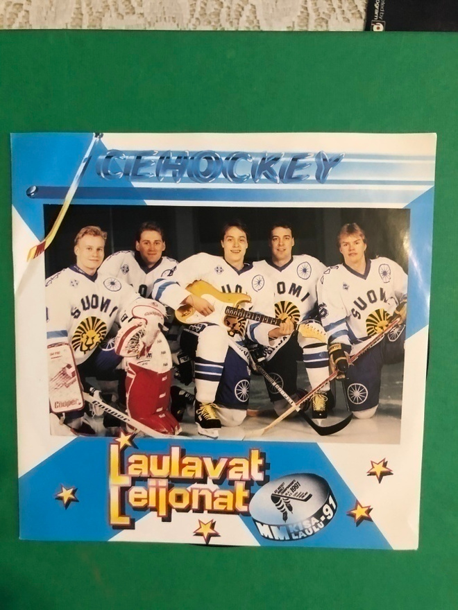 Laulavat leijonat. Single. 1991.