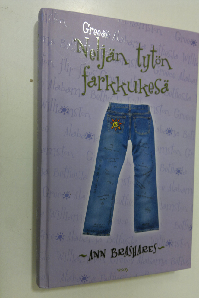 Ann Brashares : Neljän tytön farkkukesä