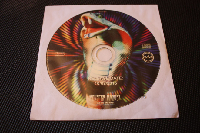 Monster Magnet – Cobras And Fire: The Mastermind Redux PROMO