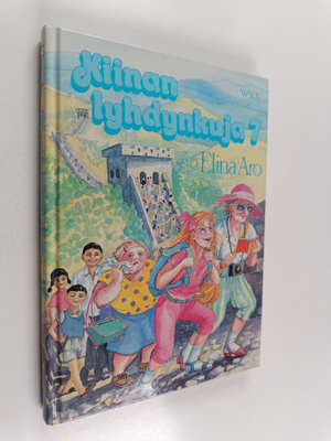 Elina Aro : Kiinanlyhdynkuja 7