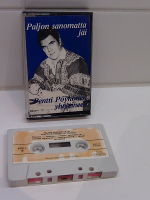 PENTTI PÖYHÖNEN , PALJON SANOMATTA  JÄI