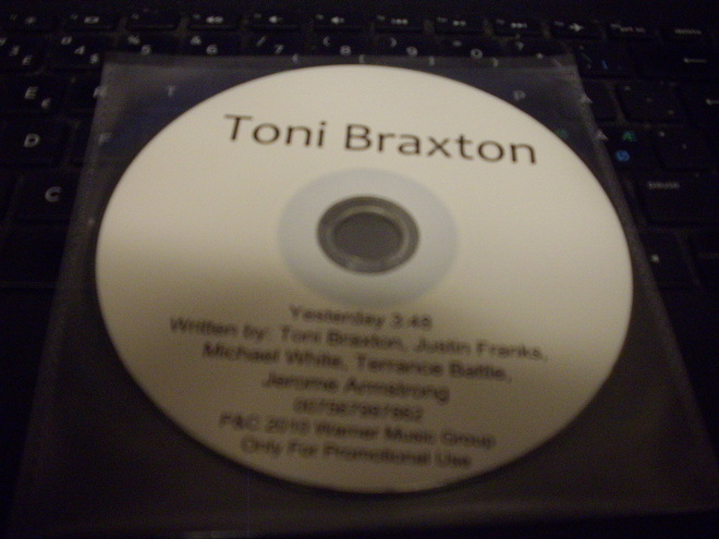 CDS : Toni Braxton : Yesterday ( sis. postikulut )