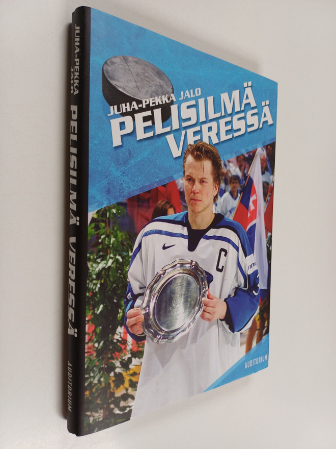 Juha-Pekka Jalo : Pelisilmä veressä : Petteri Nummelinin ...