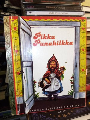 TKK 144 PIKKU PUNAHILKKA ( SIS POSTIKULU )