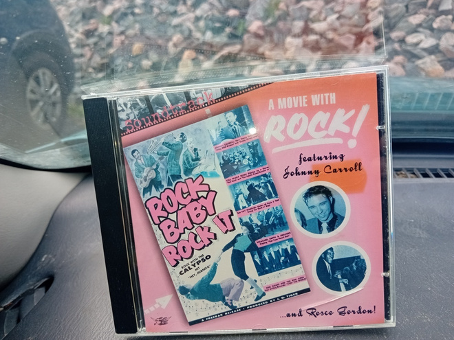 CD ROCK BABY ROCK IT  ( GOOFIN ) SIS POSTIKULU