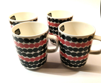 Marimekko Siirtolapuutarha mukit 4 kpl vaaleanpunainen-musta