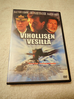 DVD Vihollisen vesillä