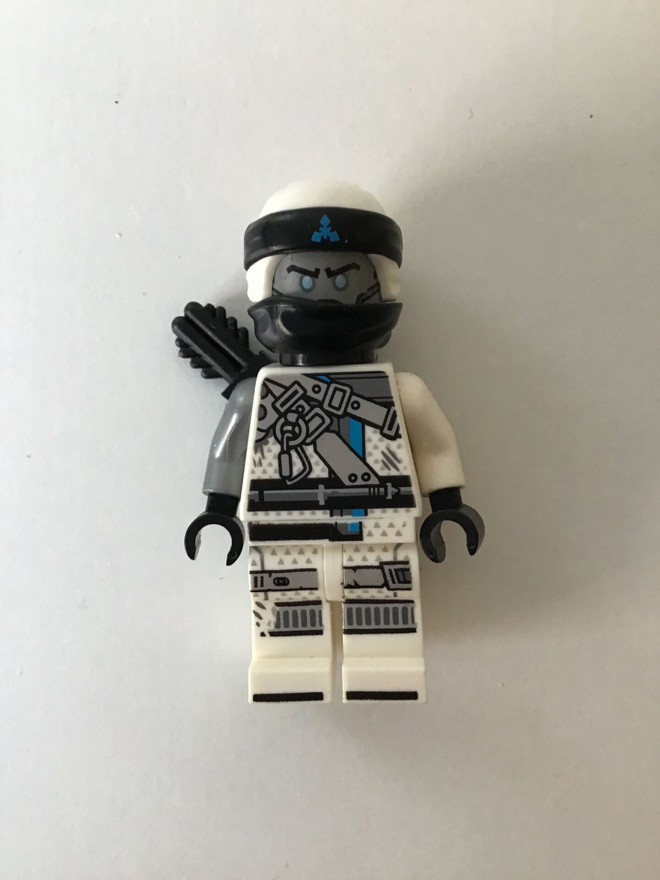 Lego minifiguuri - Ninjago, Zane - Hunted