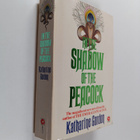 Katharine Gordon : In the shadow of the peacock - pikkukuva 1