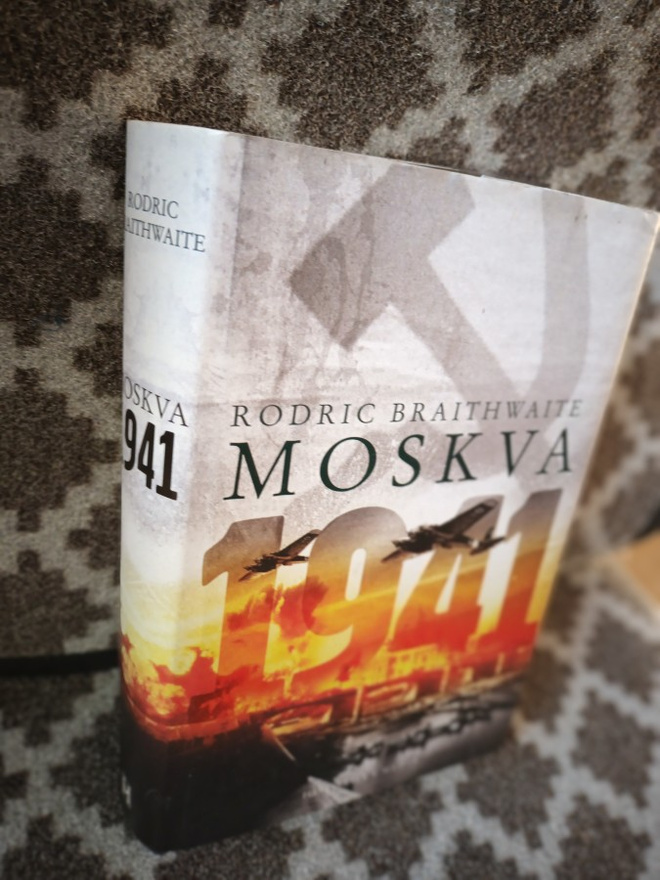 Braithwaite: Moskva 1941 (historia; svensk övers.)