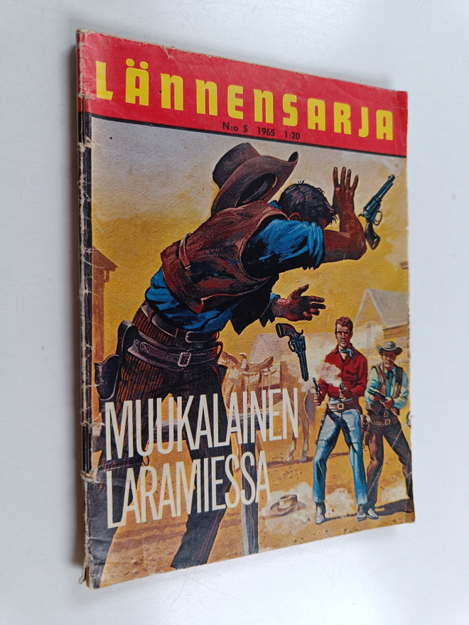 Hart E. Martin : Lännensarja 5/1965 : Muukalainen Laramiessa