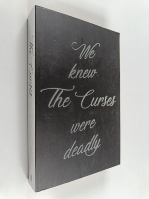 Laure Eve : The Curses
