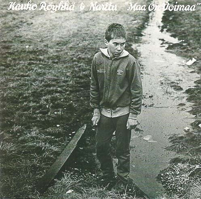 Kauko Röyhkä & Narttu (CD+2) Maa On Voimaa KUIN UUSI!!