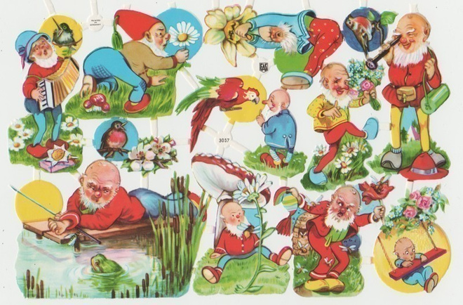 * EAS 3057, vekkuli tonttu-ukkeli-arkki, alaosa *
