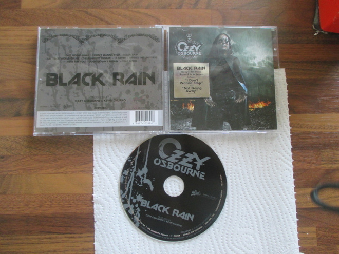 OZZY OSBOURNE - black rain ( erittäin hyväk, harv, CD !!