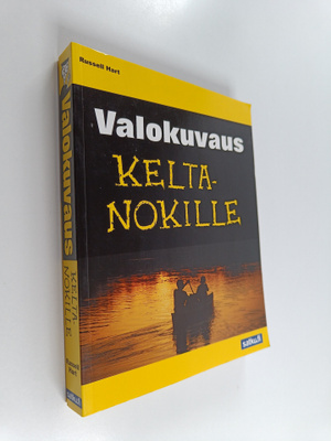 Russell Hart : Valokuvaus keltanokille
