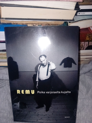 Salo : Remu - poika varjoiselta kujalta ( SIS POSTIKULU )