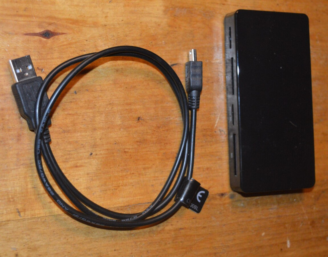 Konig CSU2ACR200BL USB-muistikortinlukija