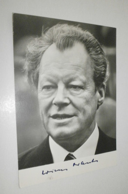 Willy Brandt - poliitikko, liittokansleri, Nobel-palkittu