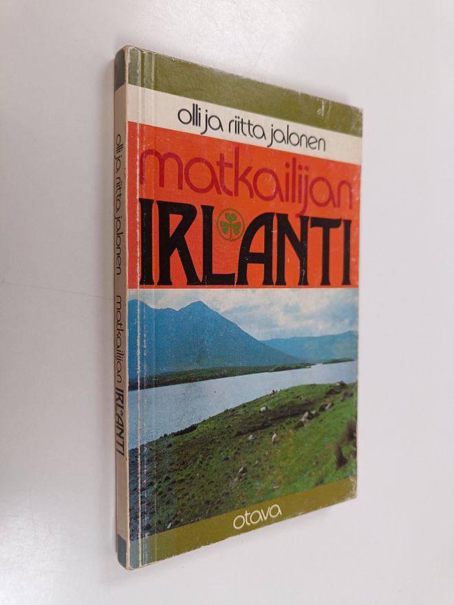 Riitta Jalonen ym. : Matkailijan Irlanti