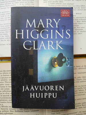 Mary Higgins Clark - Jäävuoren huippu (pokkari)