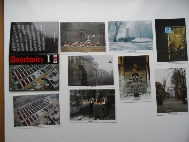 POSTIKORTTEJA 8 KPL AUSCHWITZ  BIRKENAU